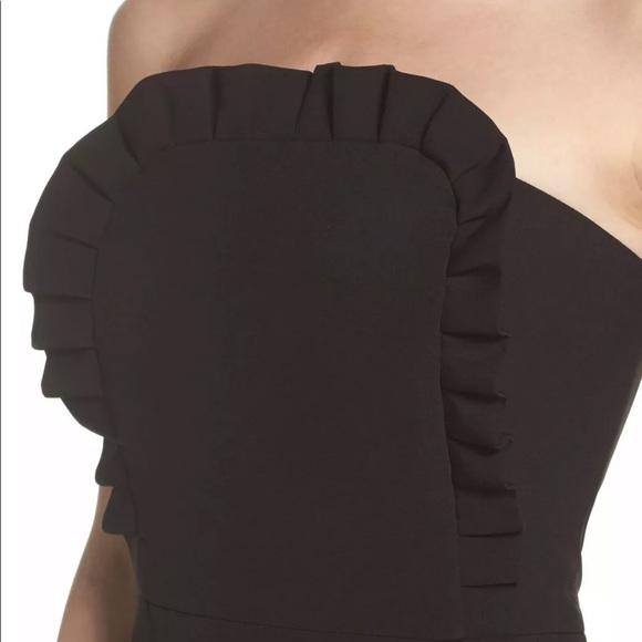 CLOVER & SLOANE STRAPLESS RUFFLE NECKLINE DRESS - Picture 9 of 9